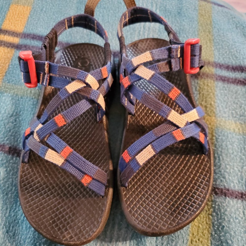 Girl Chacos